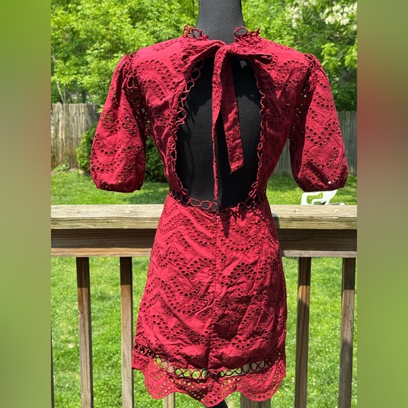 Avantlook dark red crochet cut out Dress Large - Picture 2 of 6